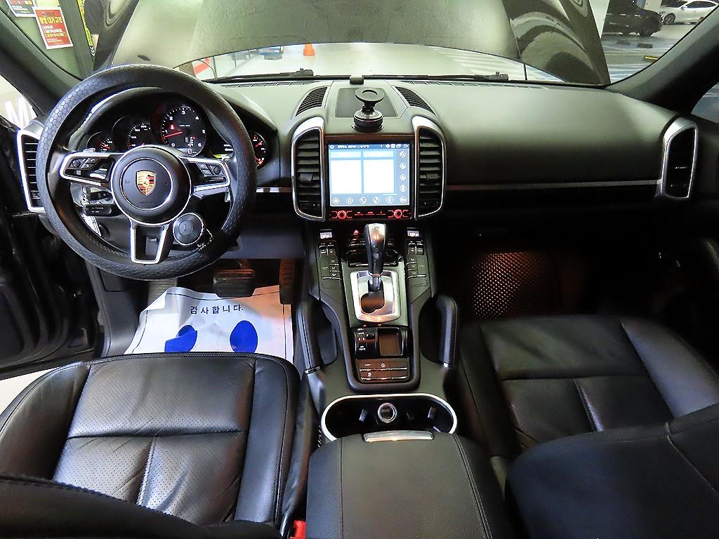 Porsche Cayenne - Vista 10