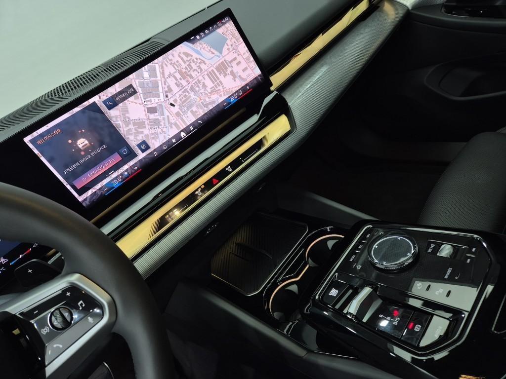 BMW 5 Series - Vista 10