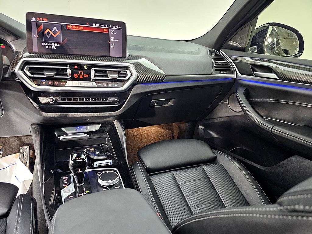 BMW X4 - Vista 10