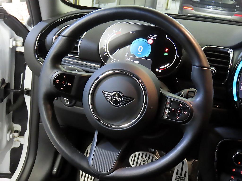 Mini Clubman - Vista 8