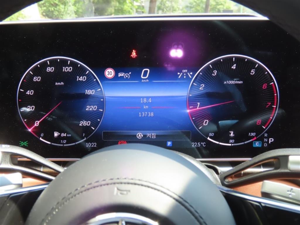 Mercedes Benz S Class - Vista 9