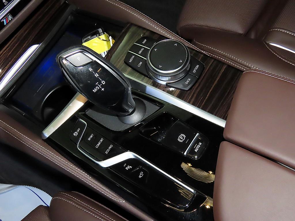BMW 5 Series - Vista 12