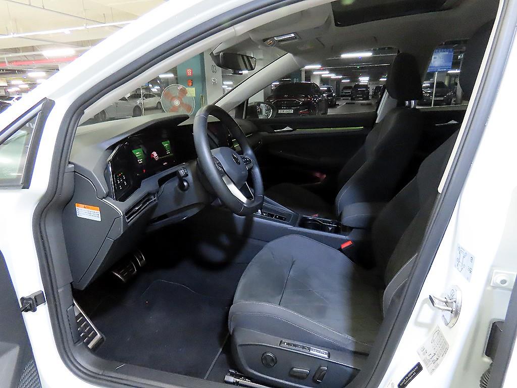Volkswagen Golf - Vista 6