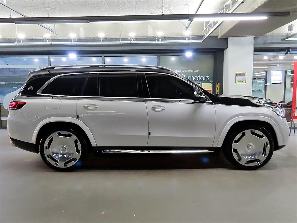 Mercedes Benz GLS Class - Vista 3