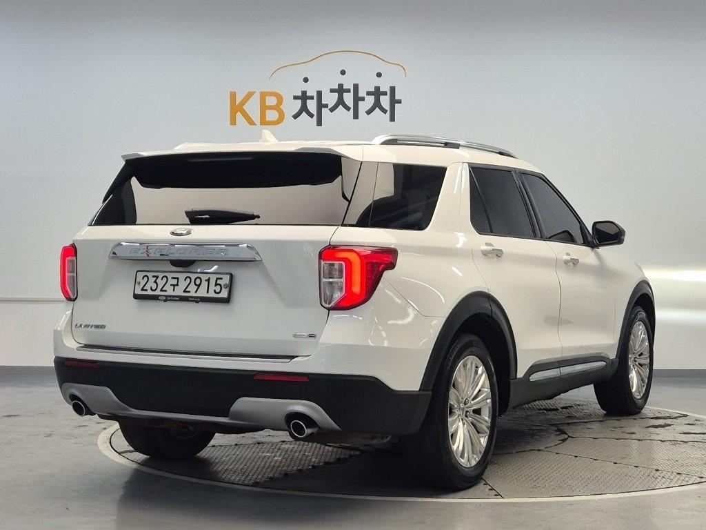 Ford Explorer - Vista 3