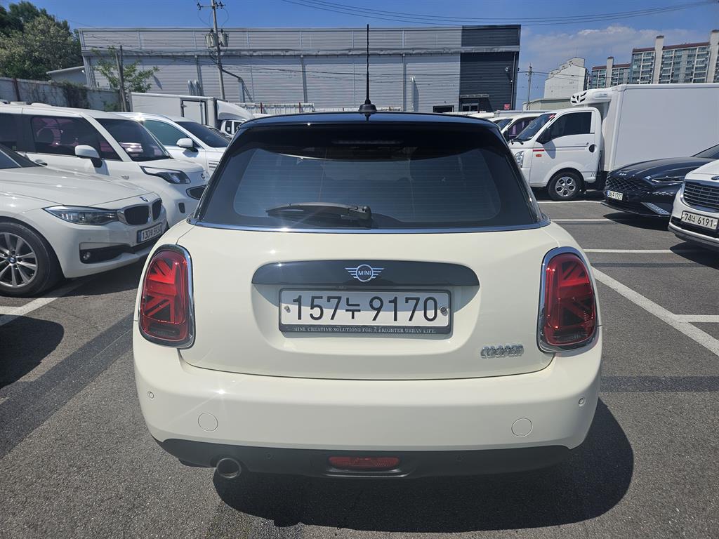Mini Cooper - Vista 4