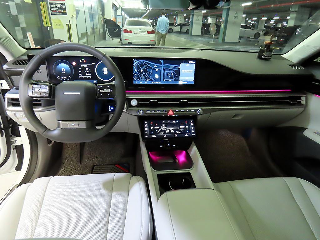 HYUNDAI Grandeur - Vista 10