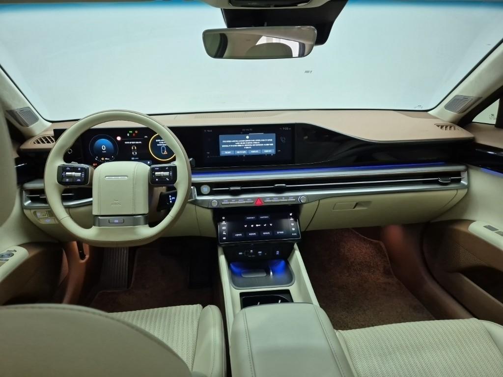 HYUNDAI Grandeur - Vista 7
