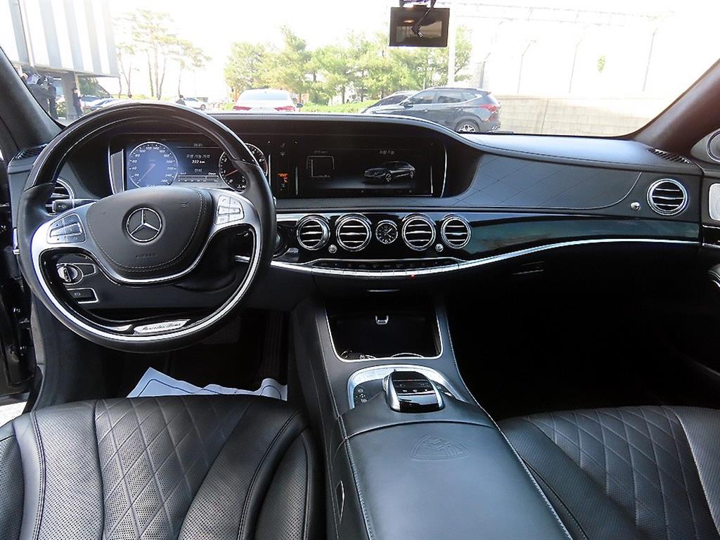 Mercedes Benz S Class - Vista 7