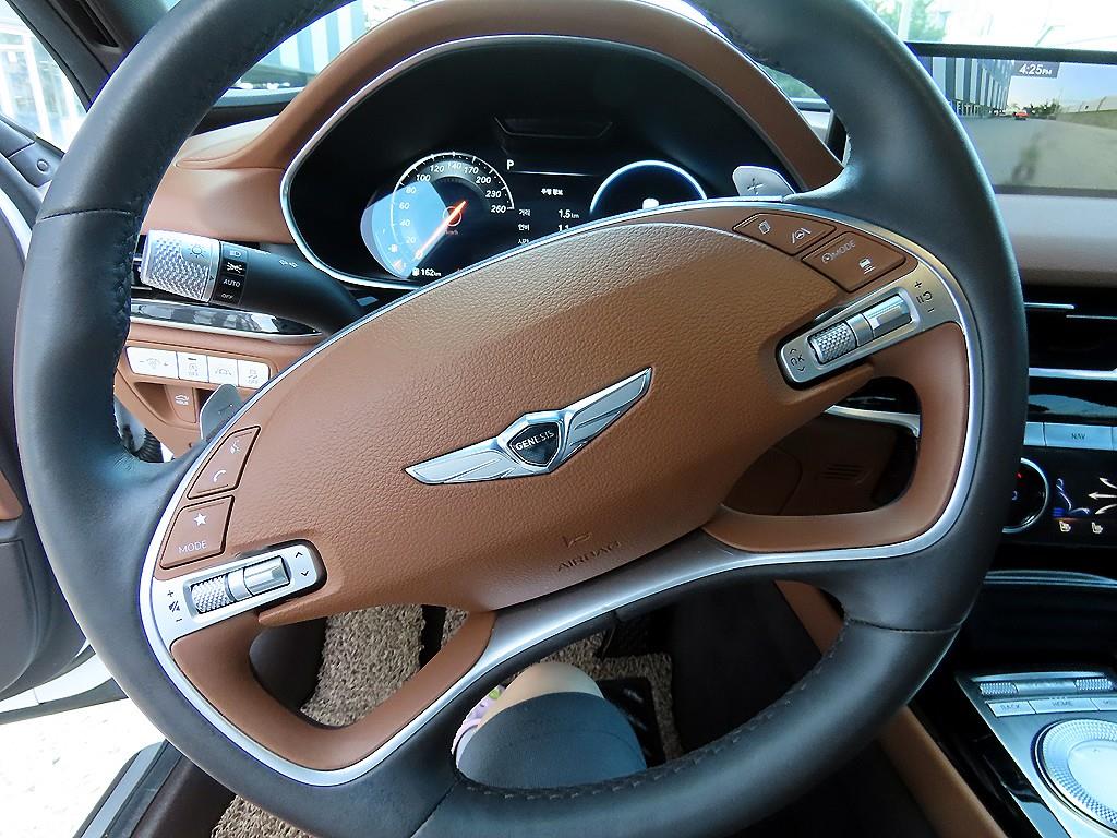 Genesis G80 - Vista 8