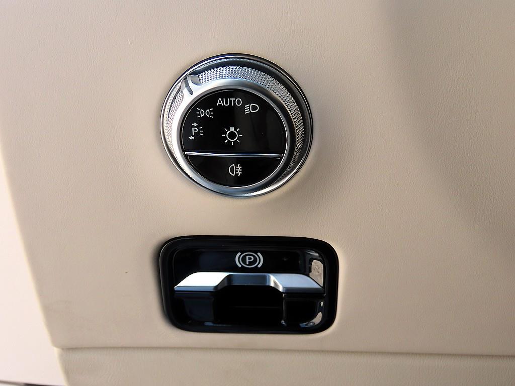 Mercedes Benz SL Class 2023 Azul - Importación desde Corea - HF Imports Iquique - Foto 14