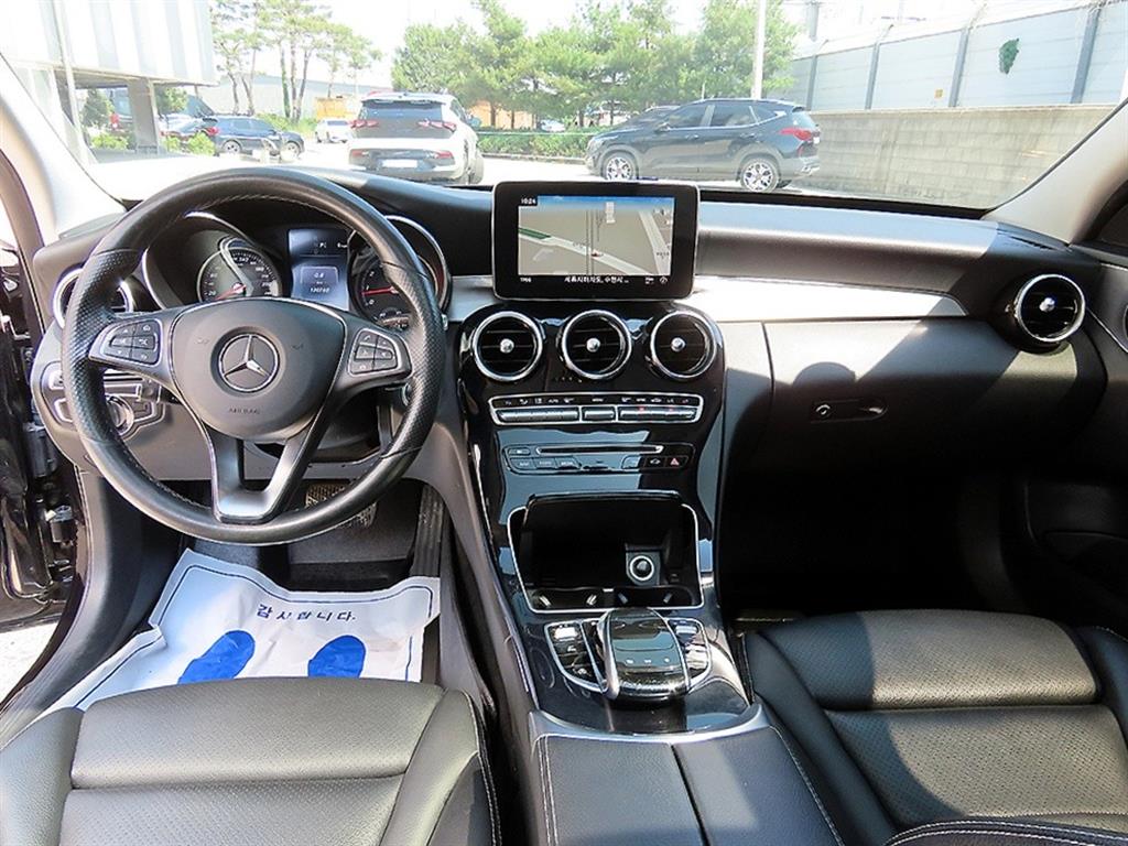 Mercedes Benz C Class - Vista 7