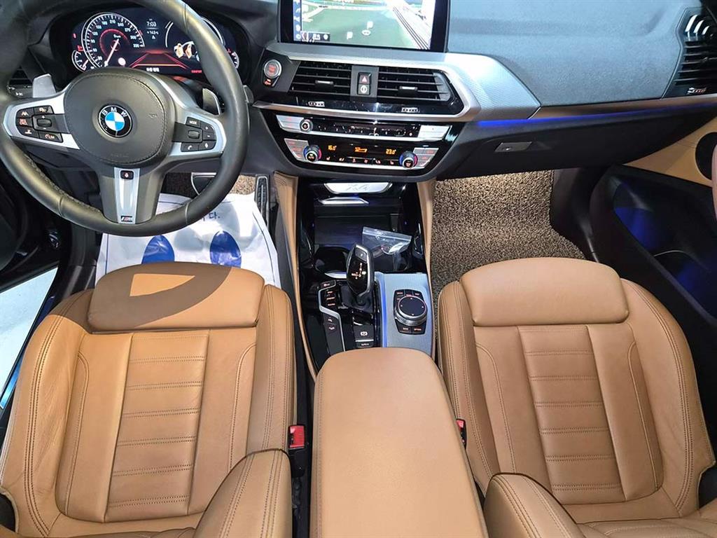 BMW X4 - Vista 10