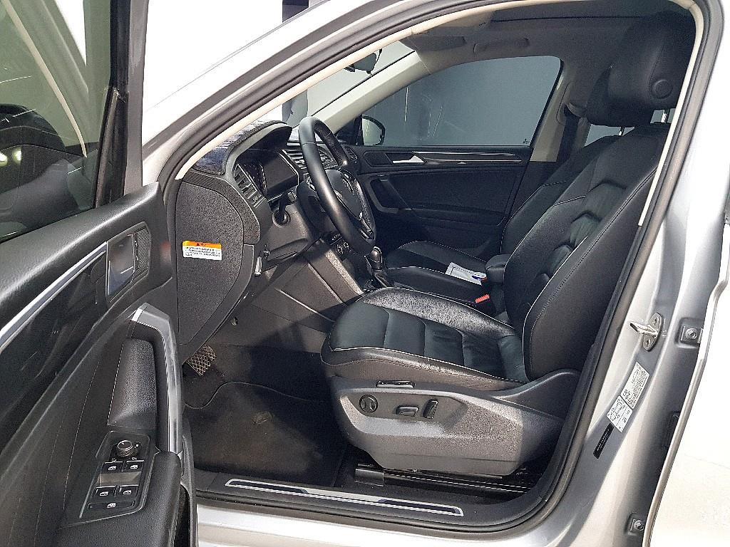 Volkswagen Tiguan - Vista 8