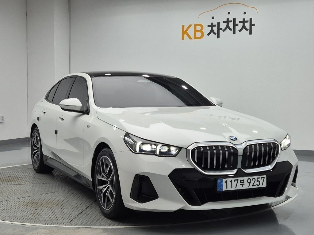 BMW 5 Series - Vista 4