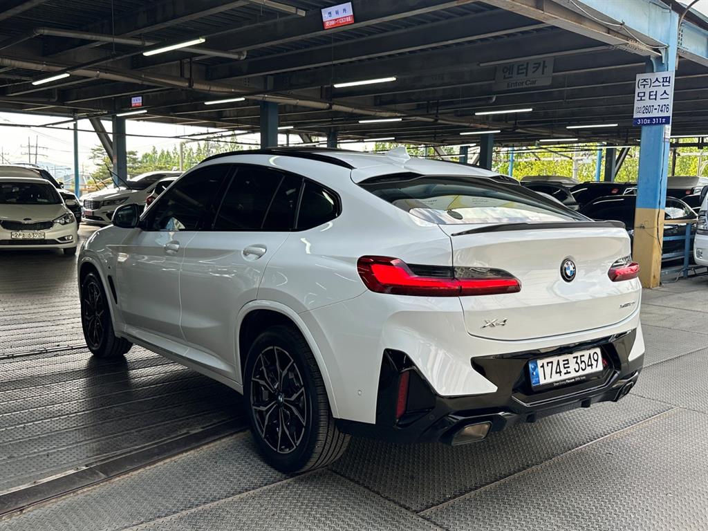 BMW X4 - Vista 6