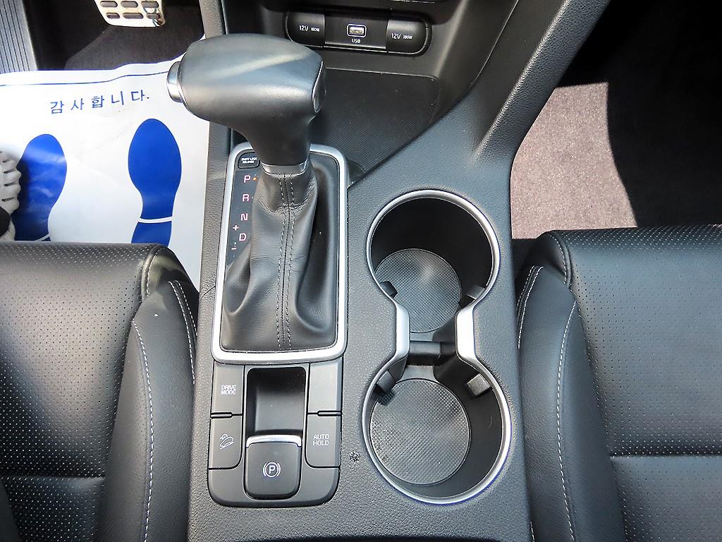 KIA Sportage - Vista 10