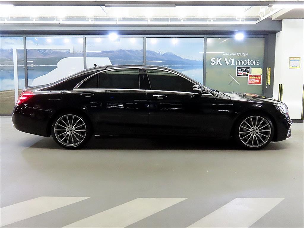 Mercedes Benz S Class - Vista 3