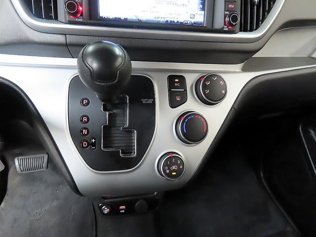 KIA Ray - Vista 10