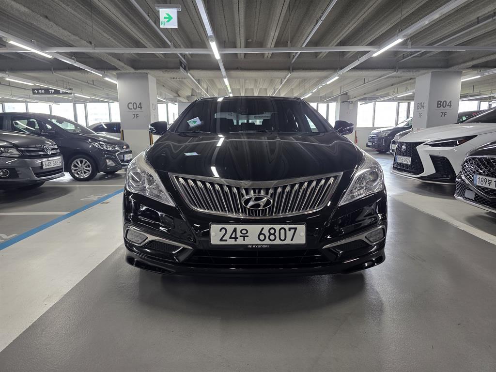 HYUNDAI Grandeur 2016 Negro - Importación desde Corea - HF Imports Iquique - Foto 1