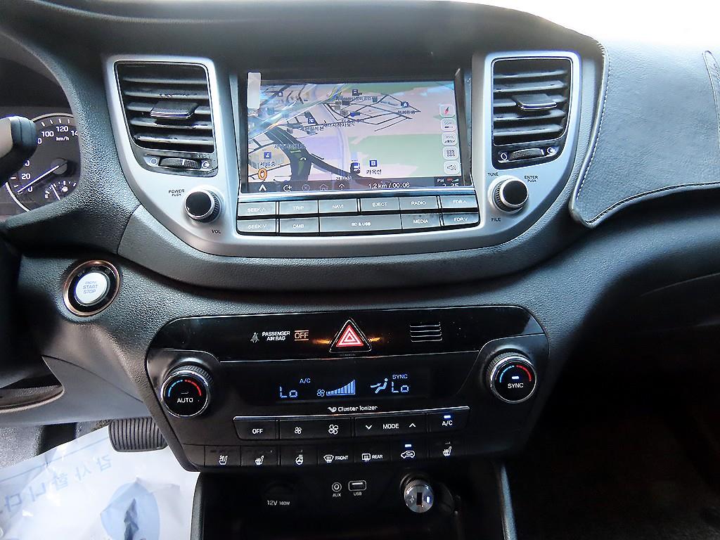 HYUNDAI Tucson 2017 Negro - Importación desde Corea - HF Imports Iquique - Foto 13