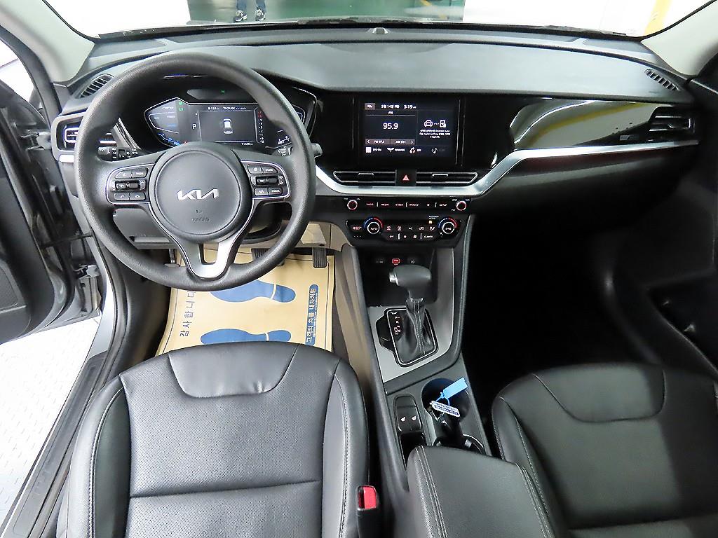 KIA Niro - Vista 7
