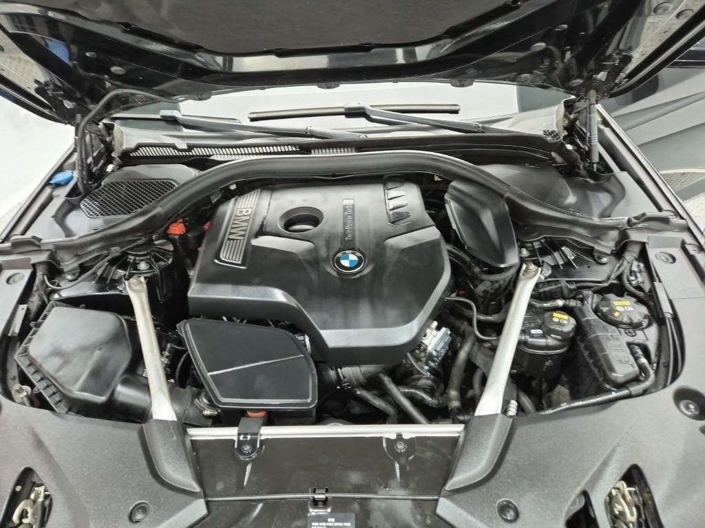 BMW 5 Series 2018 Negro - Importación desde Corea - HF Imports Iquique - Foto 19