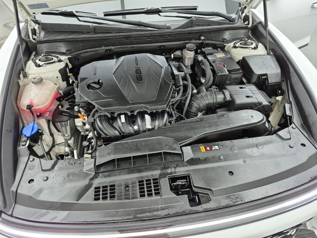 HYUNDAI Grandeur - Vista 6