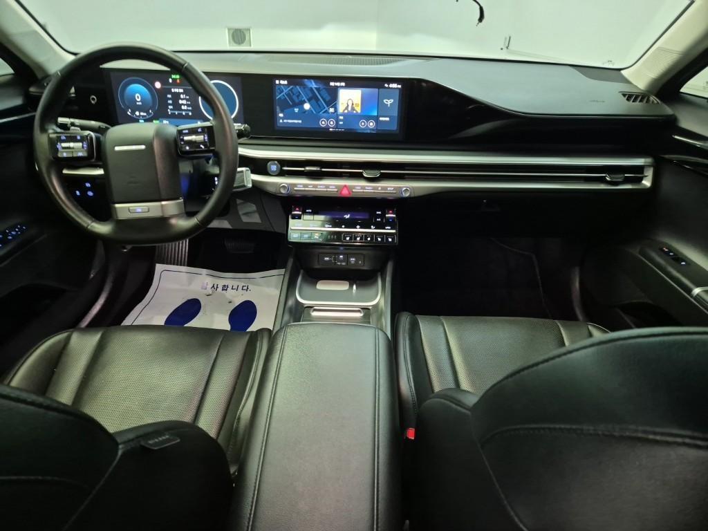 HYUNDAI Grandeur - Vista 7