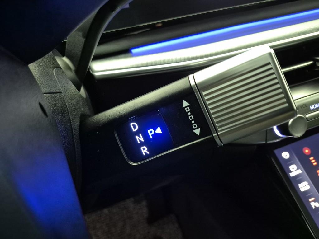 HYUNDAI Grandeur - Vista 8