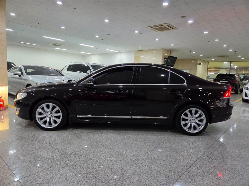 Volvo S80 - Vista 3