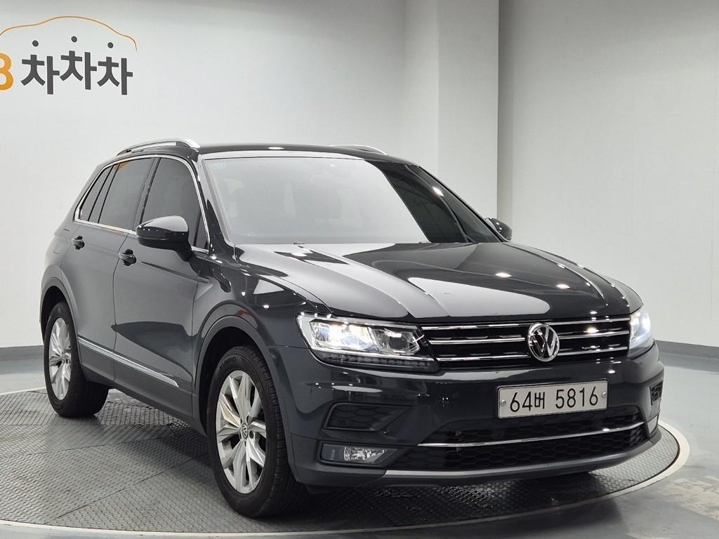 Volkswagen Tiguan - Vista 4