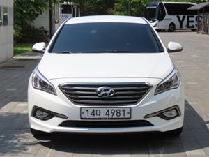 HYUNDAI Sonata - Vista 2