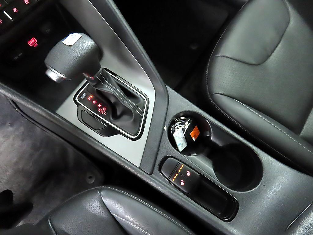 KIA Niro - Vista 10
