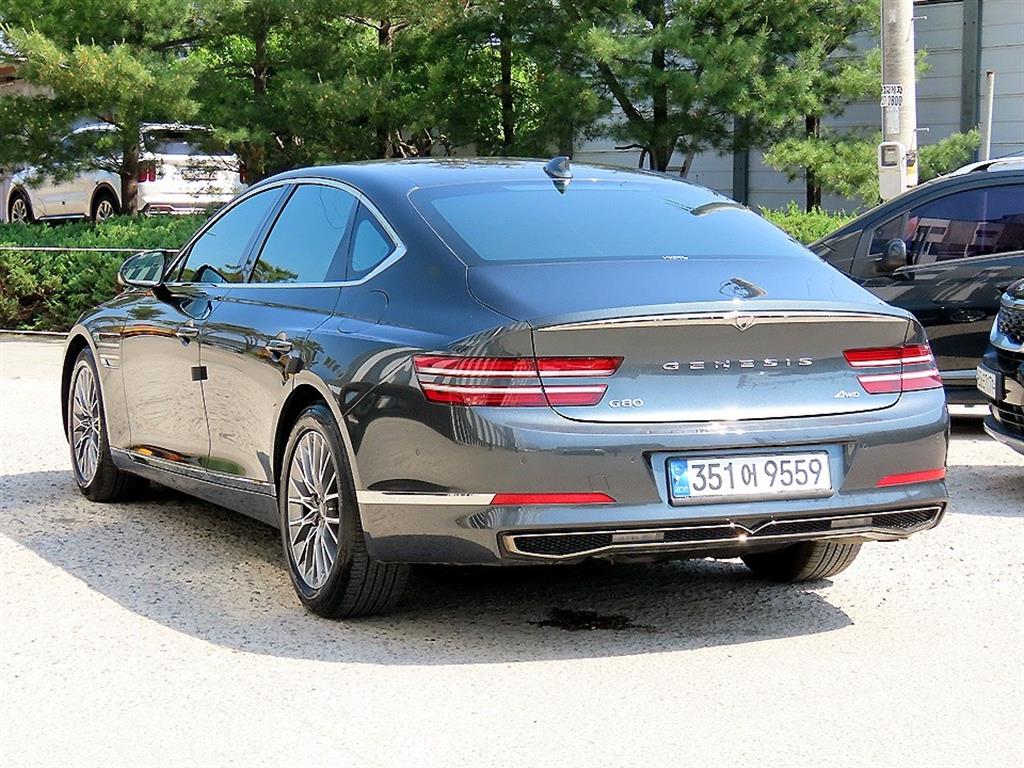 Genesis G80 - Vista 3