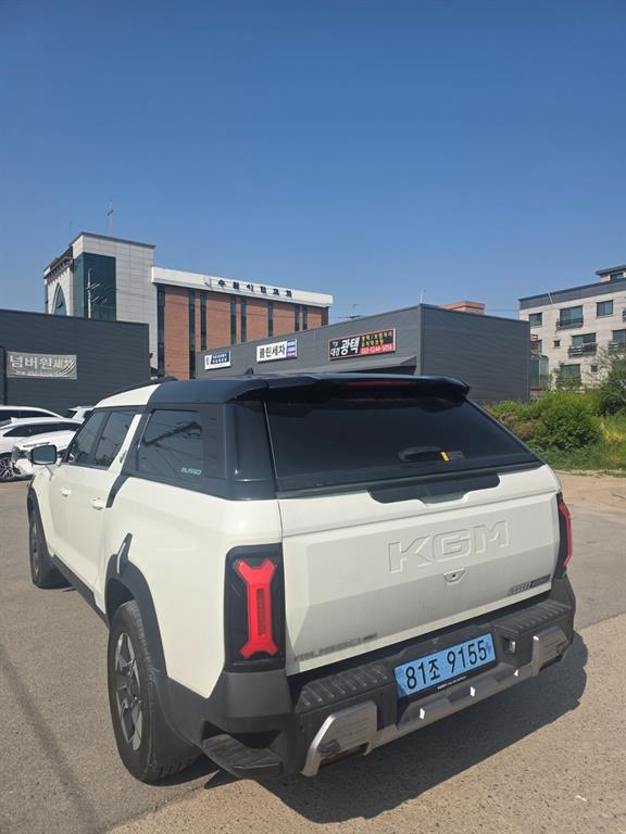 Ssangyong Musso - Vista 4