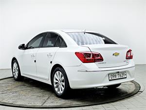 Chevrolet Cruise - Vista 8