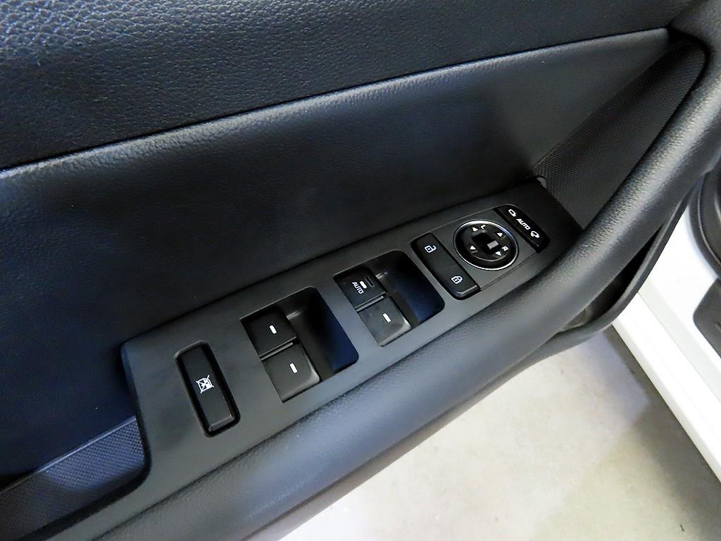 HYUNDAI Sonata 2015 Blanco - Importación desde Corea - HF Imports Iquique - Foto 13