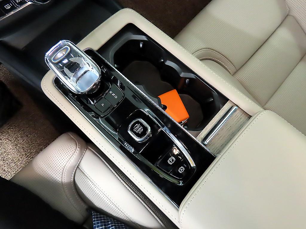 Volvo S90 - Vista 10