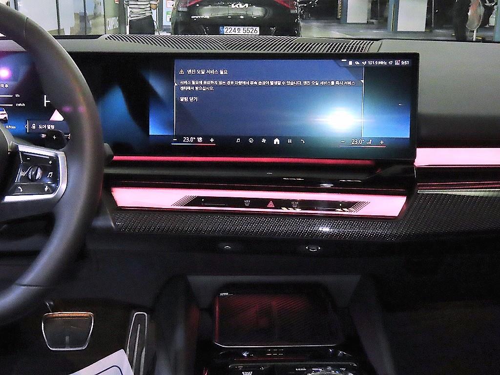 BMW 5 Series - Vista 11