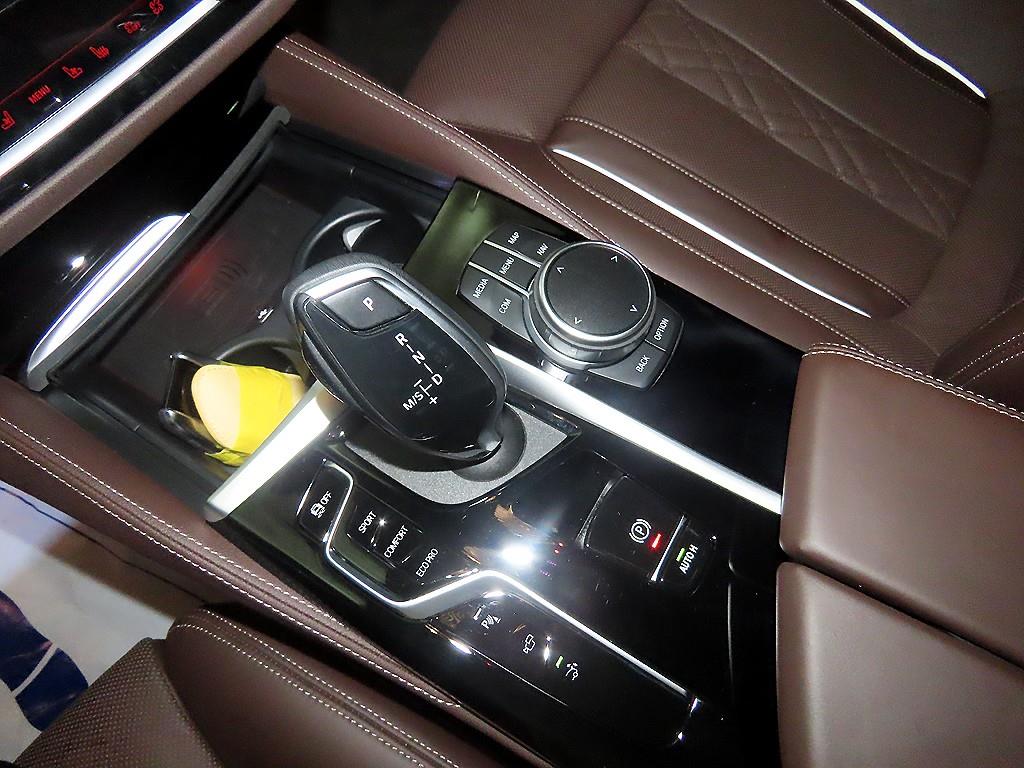 BMW Gran Turismo - Vista 12