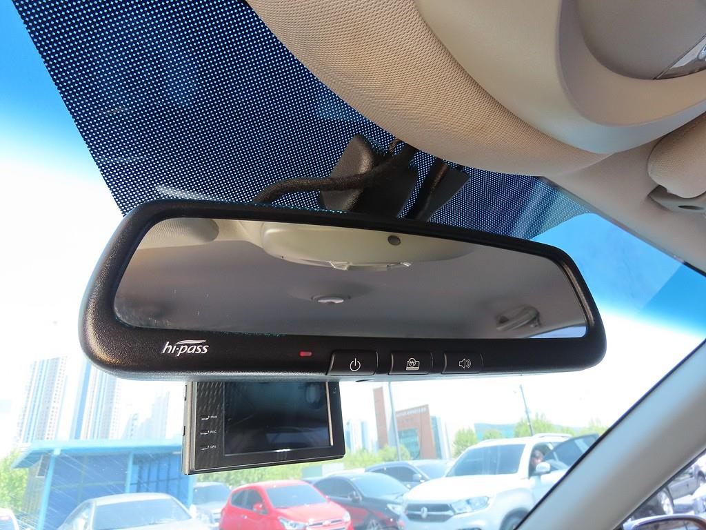 Ssangyong Korando - Vista 11