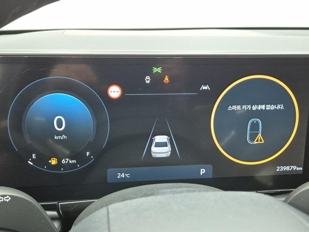 HYUNDAI Grandeur - Vista 6