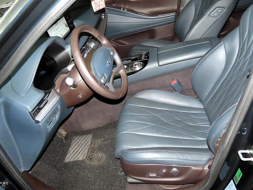 Genesis G80 - Vista 6