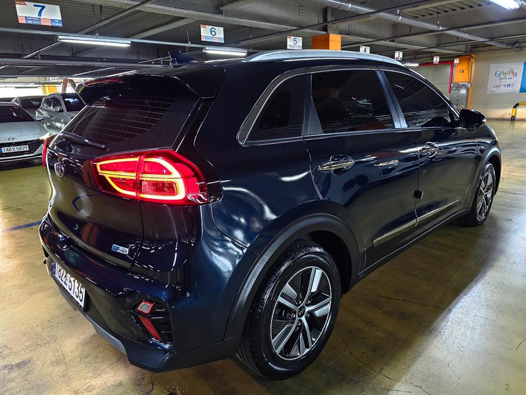 KIA Niro - Vista 6