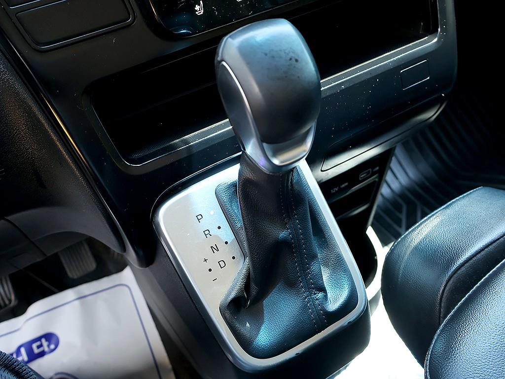 HYUNDAI Staria 2022 Gris - Importación desde Corea - HF Imports Iquique - Foto 7