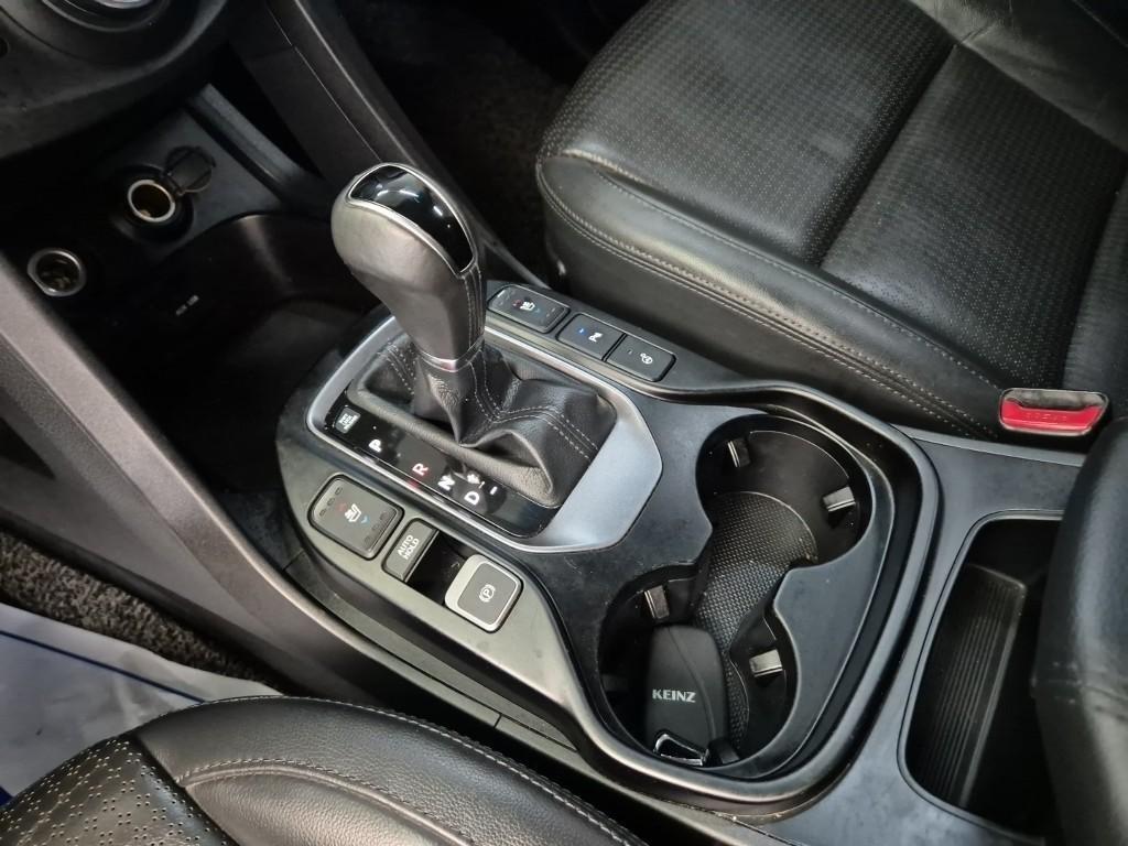 HYUNDAI Santa Fe - Vista 8