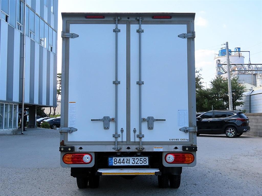 Small Truck Freezer Box(High Deck) - Vista 4