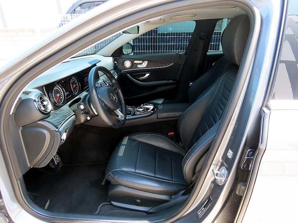 Mercedes Benz E class - Vista 5