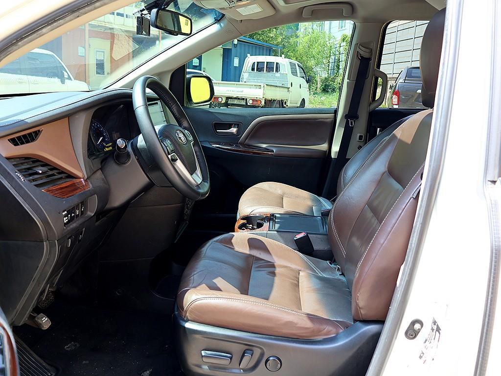 Toyota Siena 2015 Blanco - Importación desde Corea - HF Imports Iquique - Foto 9